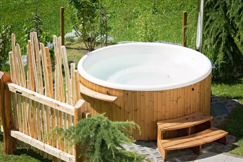 Hot-Tub-and-Spa-Services--in-Winter-Garden-Florida-hot-tub-and-spa-services-winter-garden-florida.jpg-image